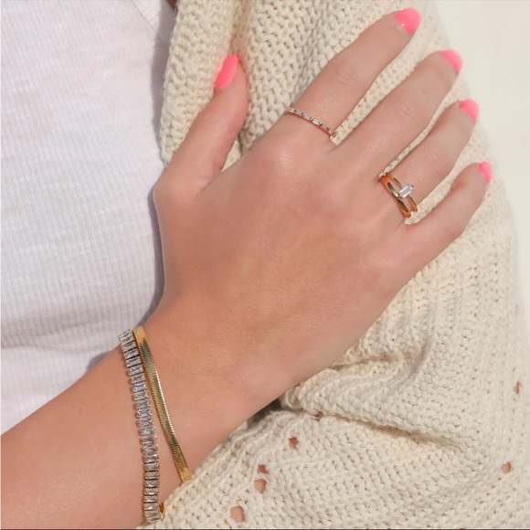 Bracelet - Picture 2 of 4